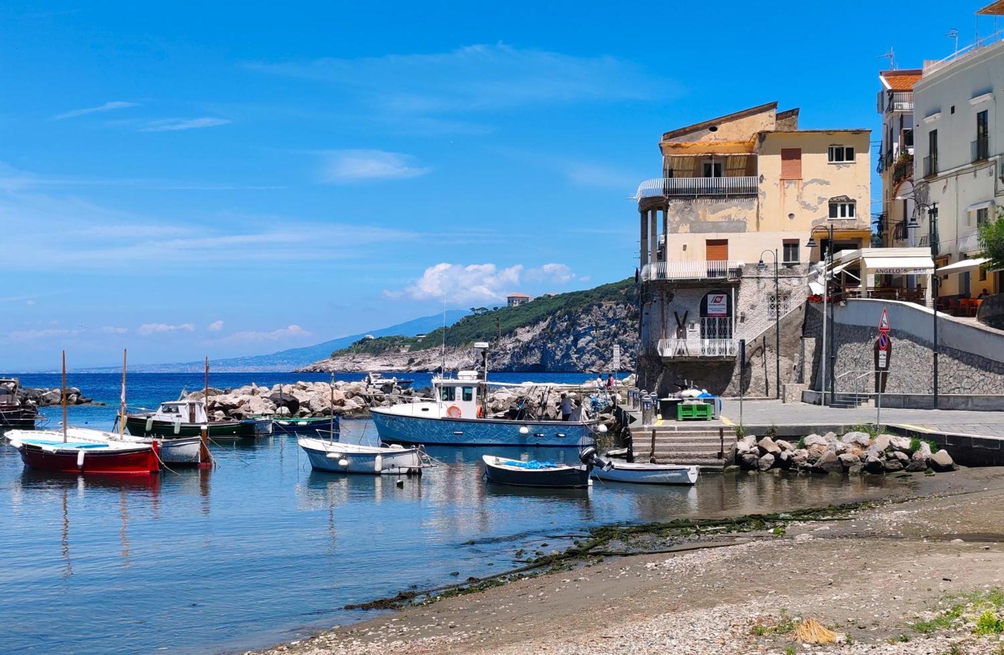 Mediterranea E Casa Del Capricorno Charming Houses Massa Lubrense Eksteriør billede